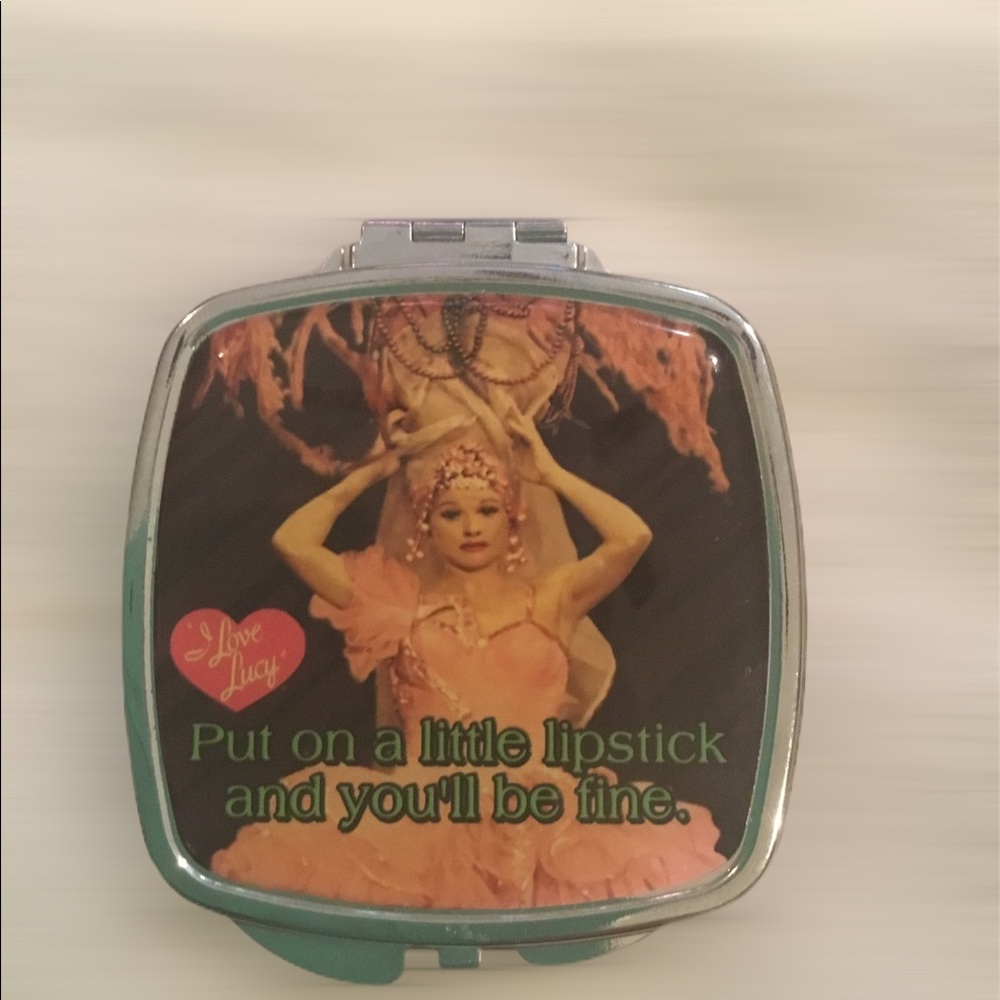 I Love ❤️ Lucy Compact Mirror🎈 - Picture 2 of 5